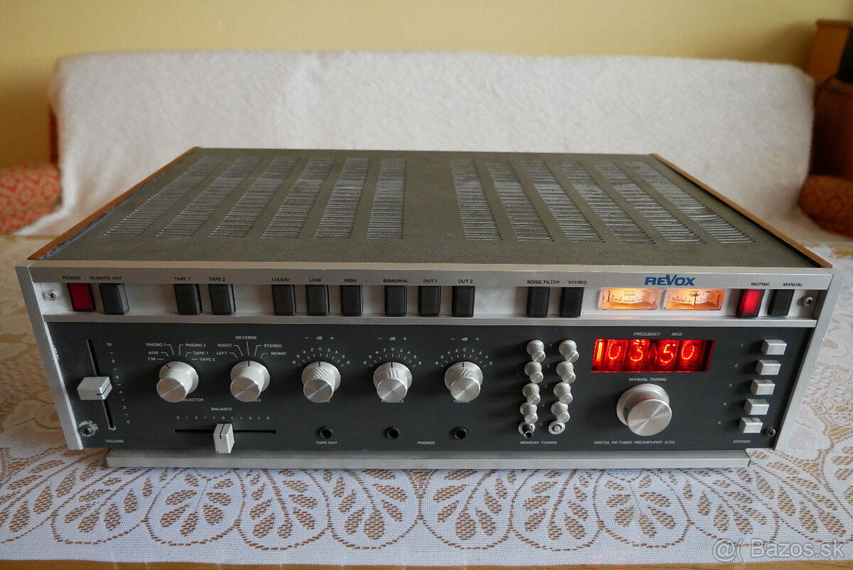 REVOX A-720 - 2