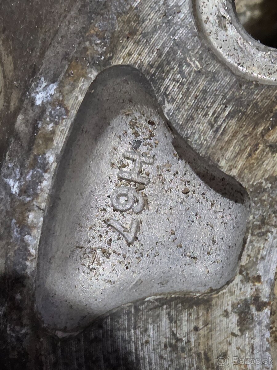 Predám kolesa mazda - 2