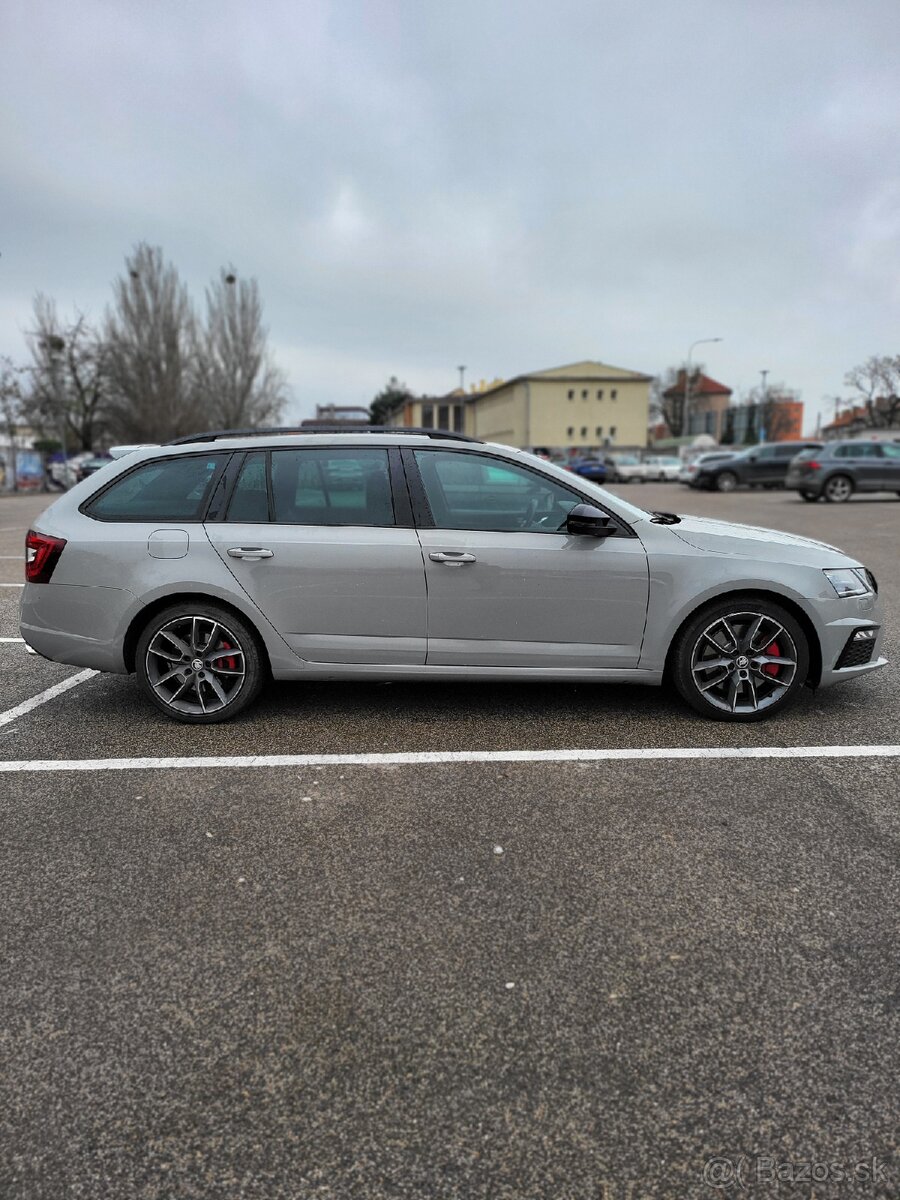 Škoda Octavia rs 2.0 TSI - 2