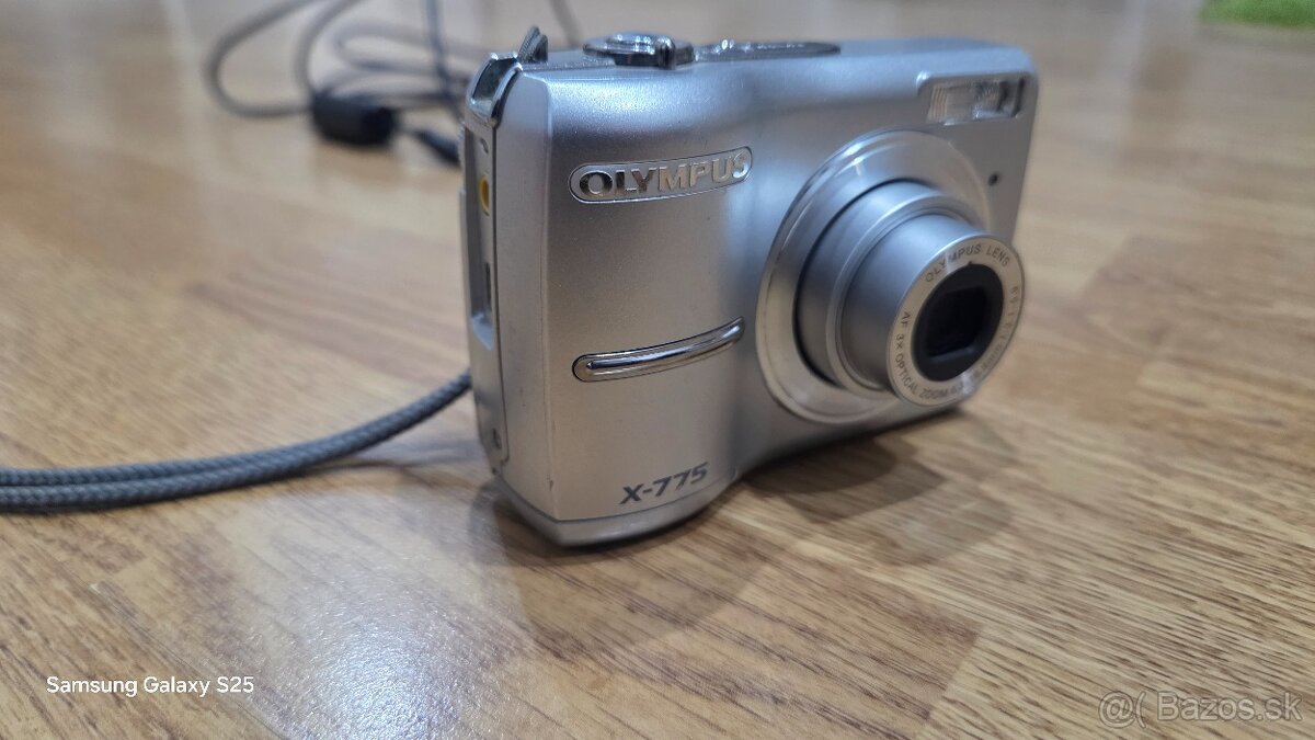 Olympus X-775 - 2