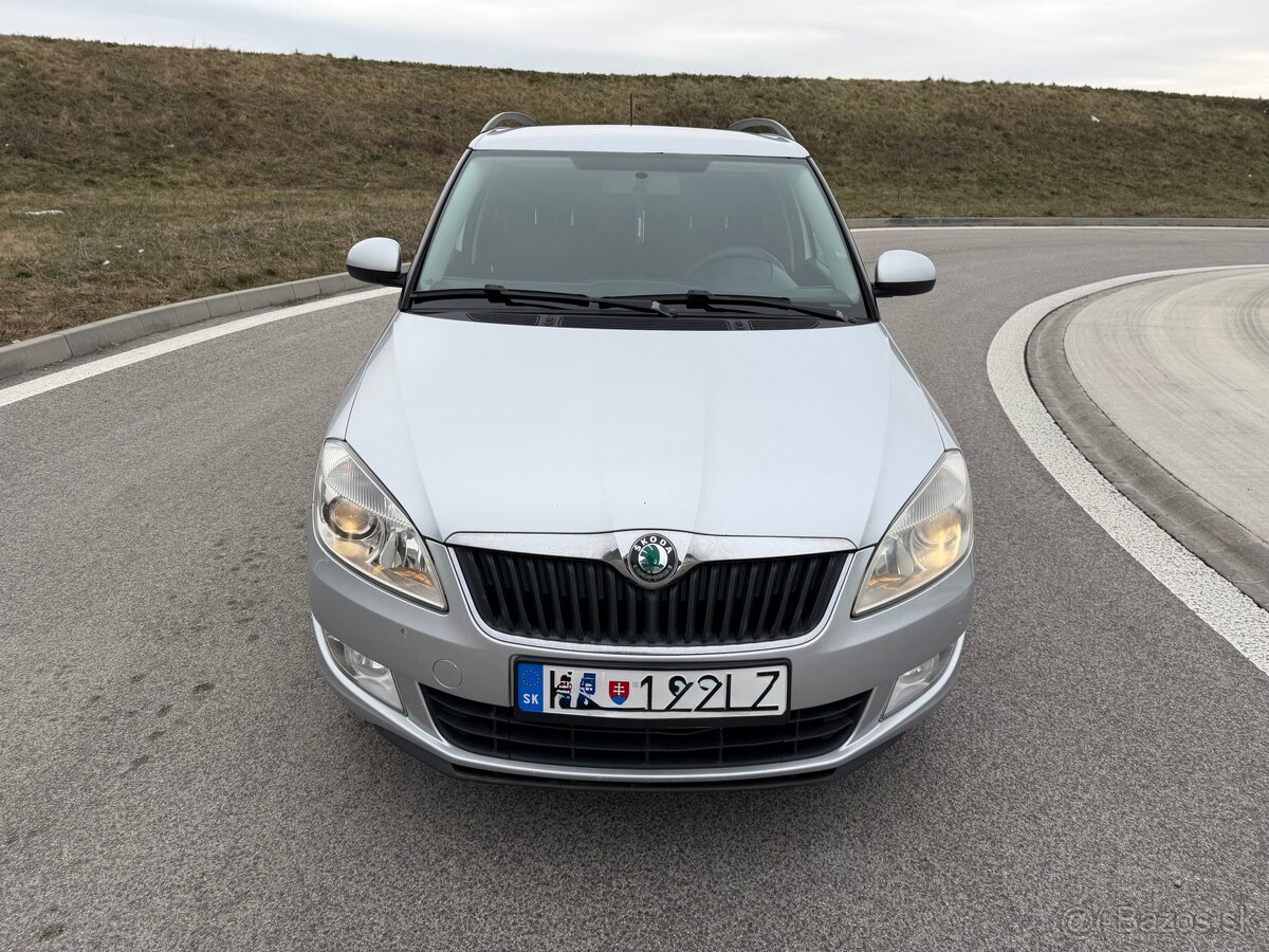 ŠKODA FABIA COMBI 1.2 Tsi 2012 - 2