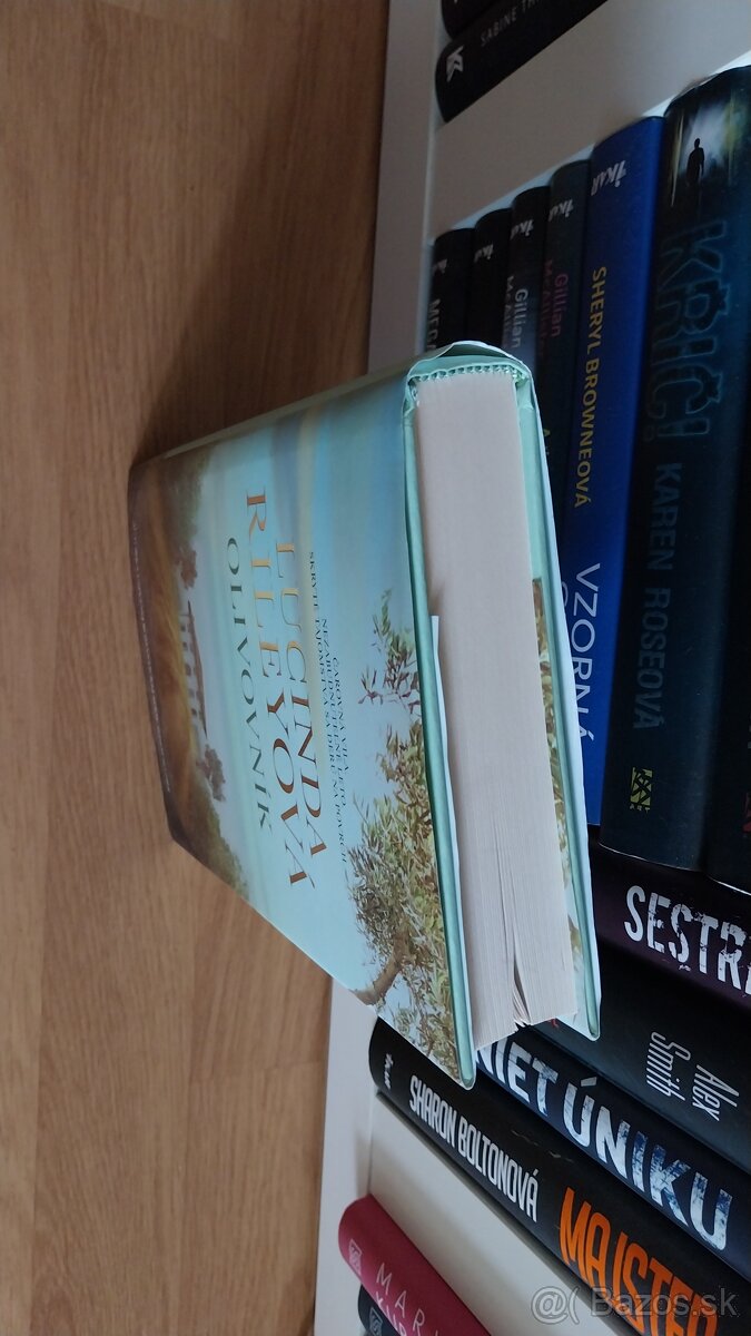 Lucinda Rileyova - Olivovnik - 2