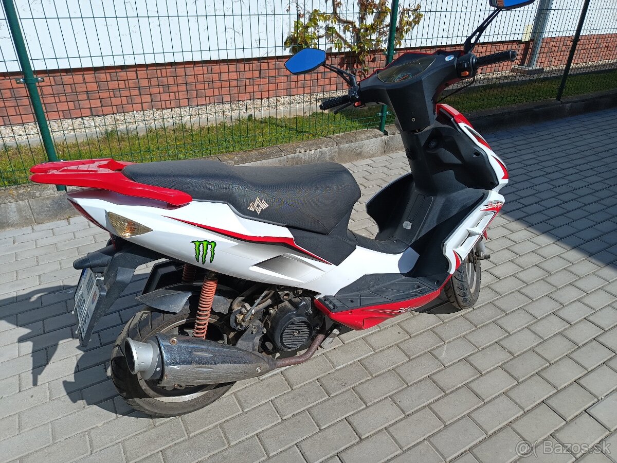 Predám skúter 125 - 2
