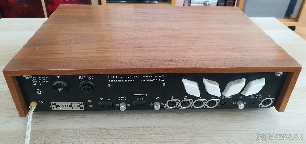 Radio Tesla 810a, gramofón - 2