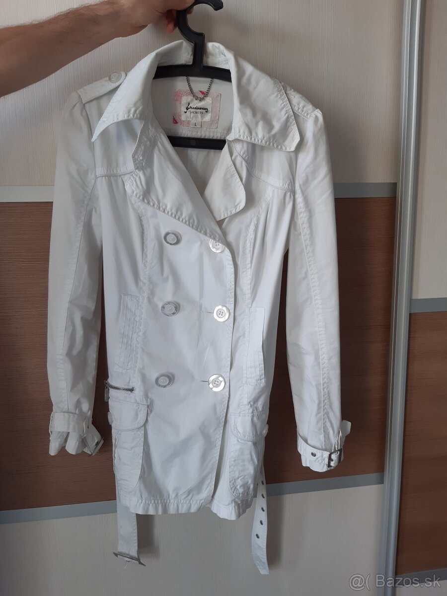 Trenčkot Stradivarius - 2