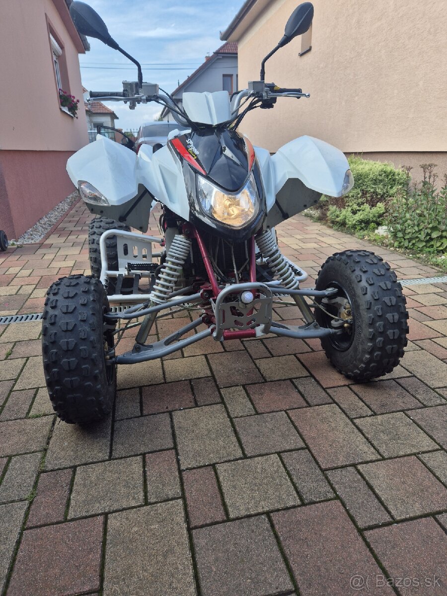 Predám Acess Tomahawk 300
