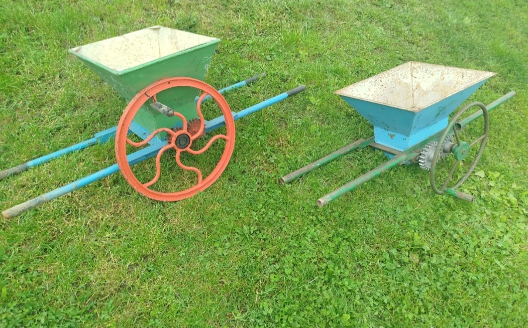 Mlynček na hrozno - 2