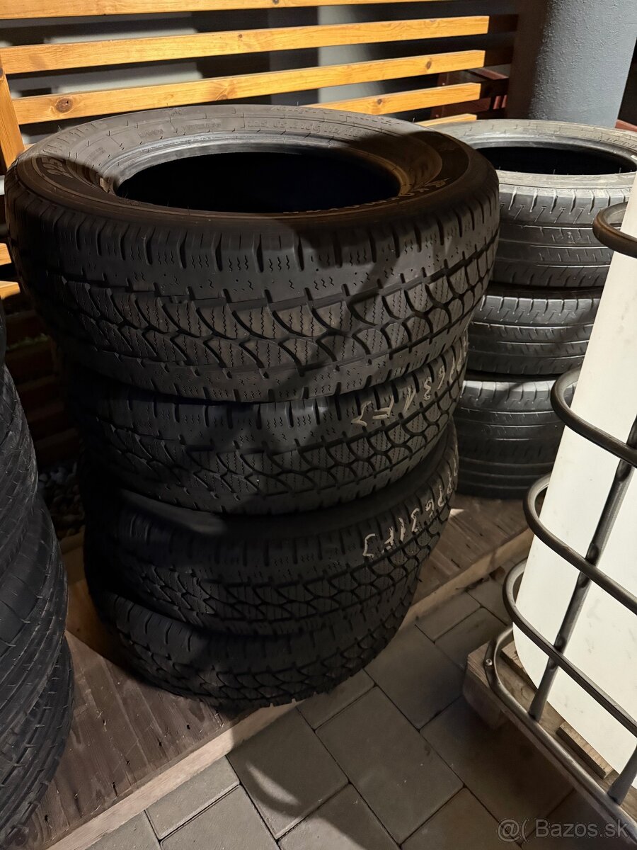 Zimne pneumatiky 225/65R16C - 2