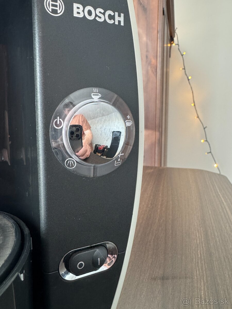 BOSCH Tassimo kávovar - ako nový - 2