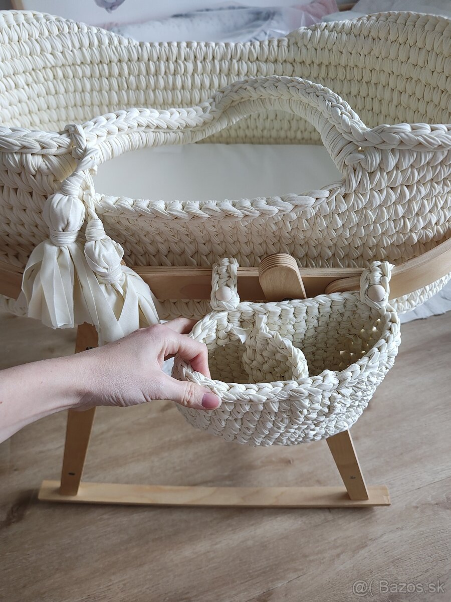 Predam kolisku/mojzisov kosik - 2