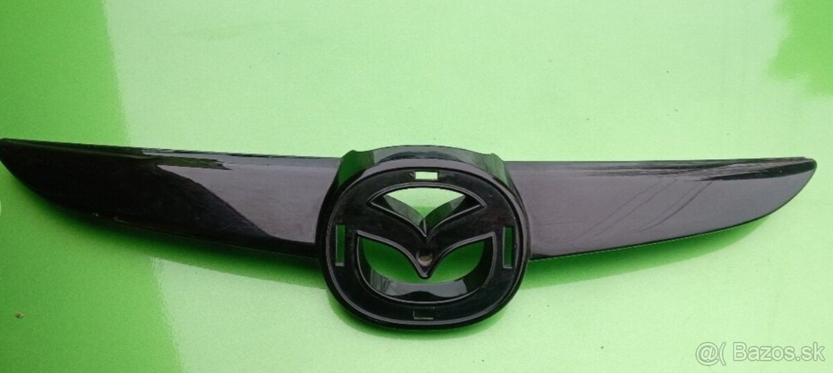 Mazda 2 predná maska - 2