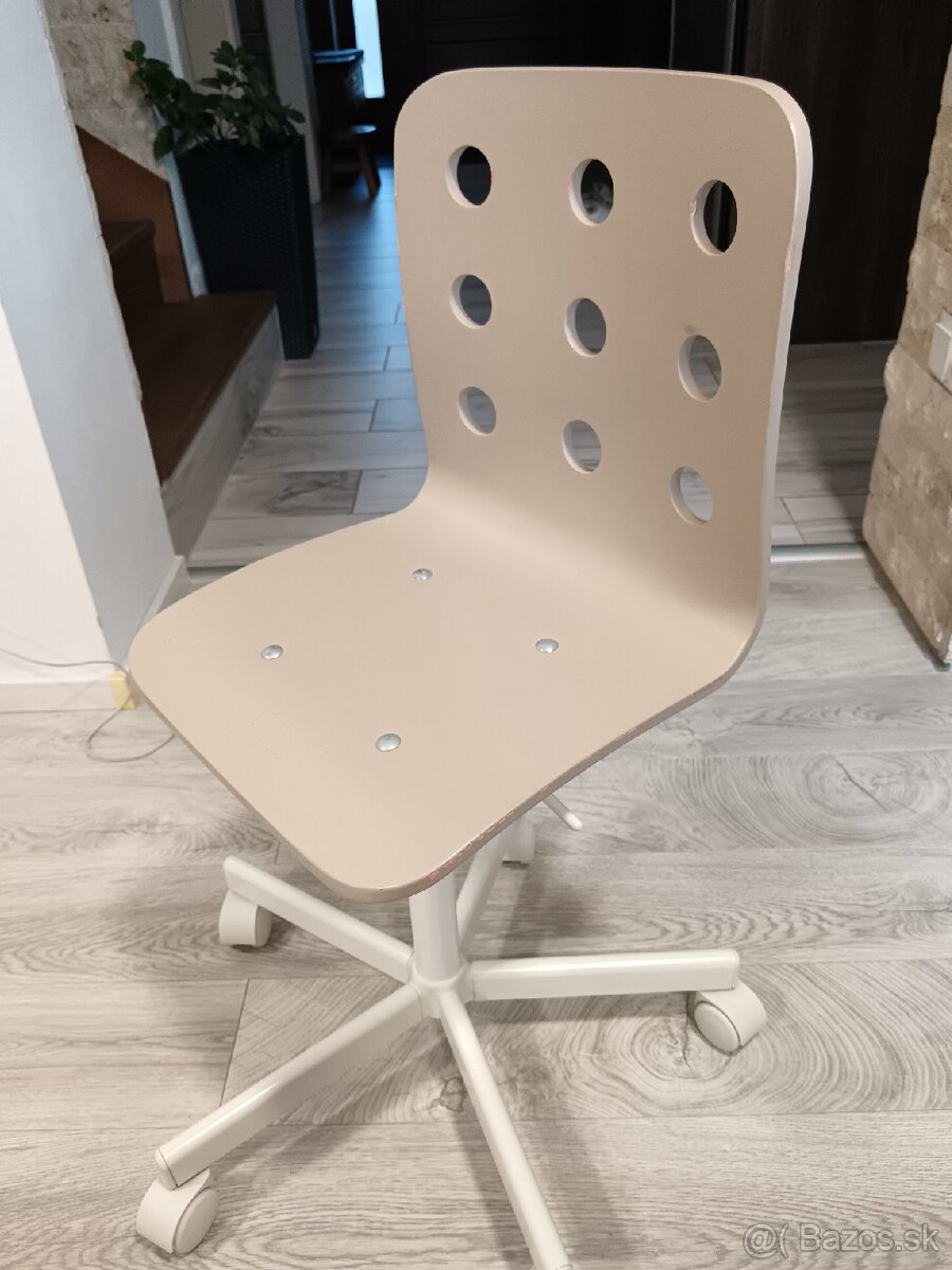 Detská stolička k písacému stolu - 2