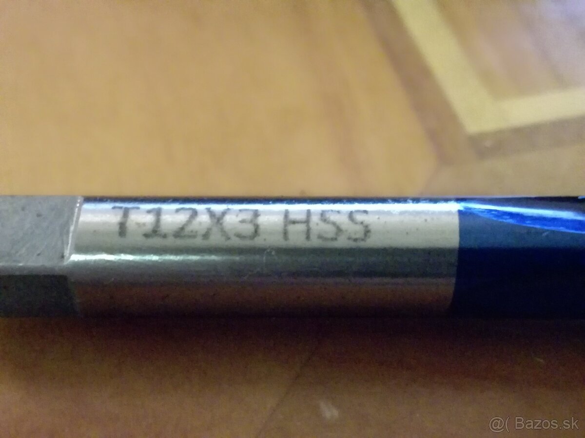 Predam trápez zavitnik Tr12x3 aj lavy - 2