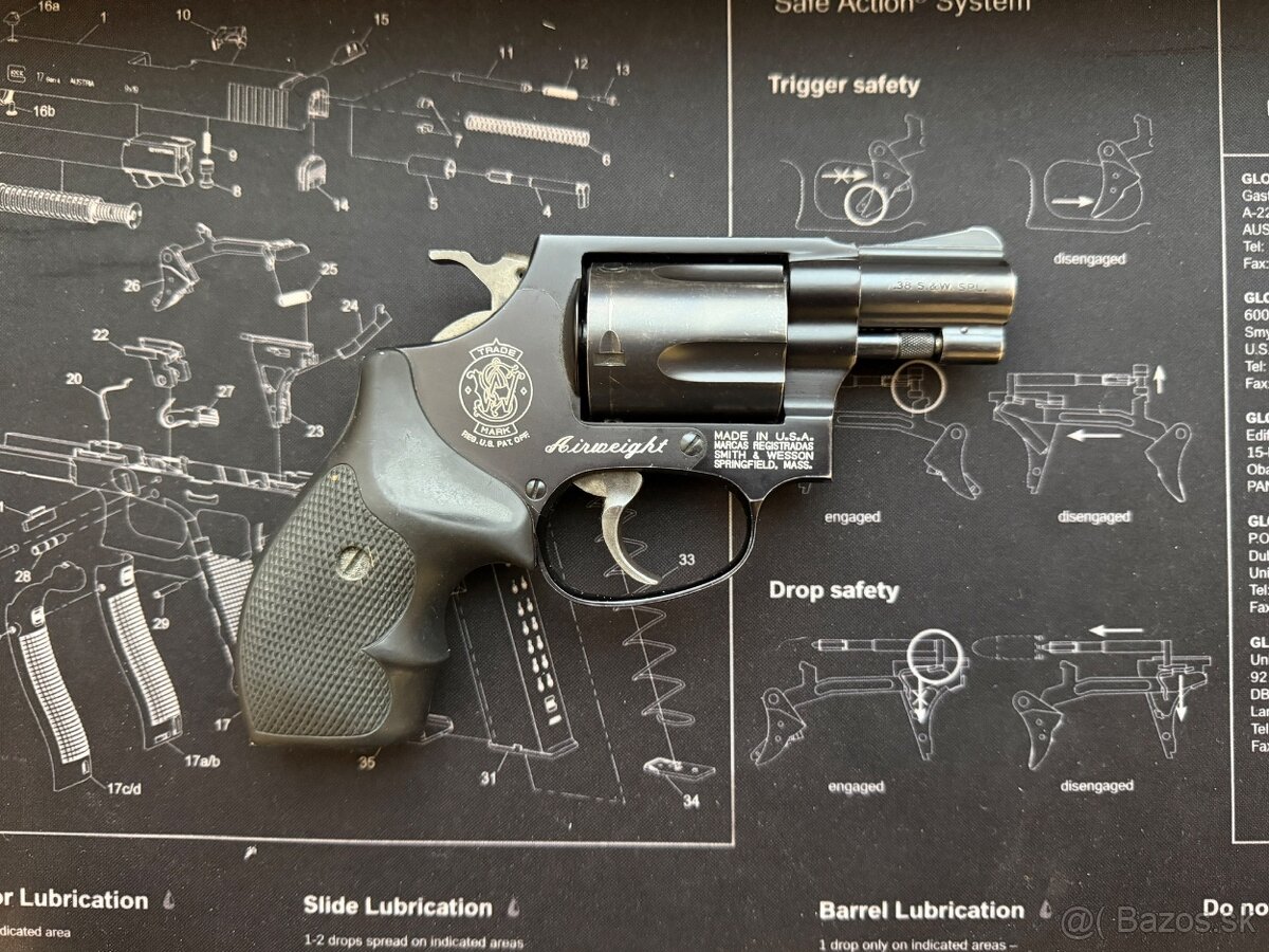 Predám Smith Wesson .38 Špeciál - 2