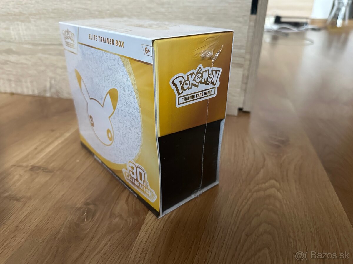 Pokémon 30th celebration elite box - 2