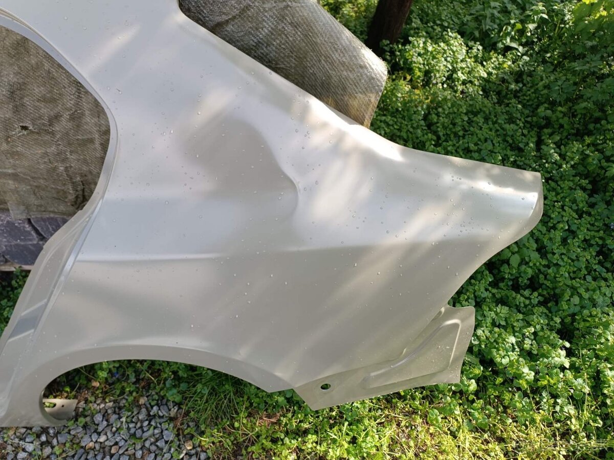 Superb 2 bocnica - 2