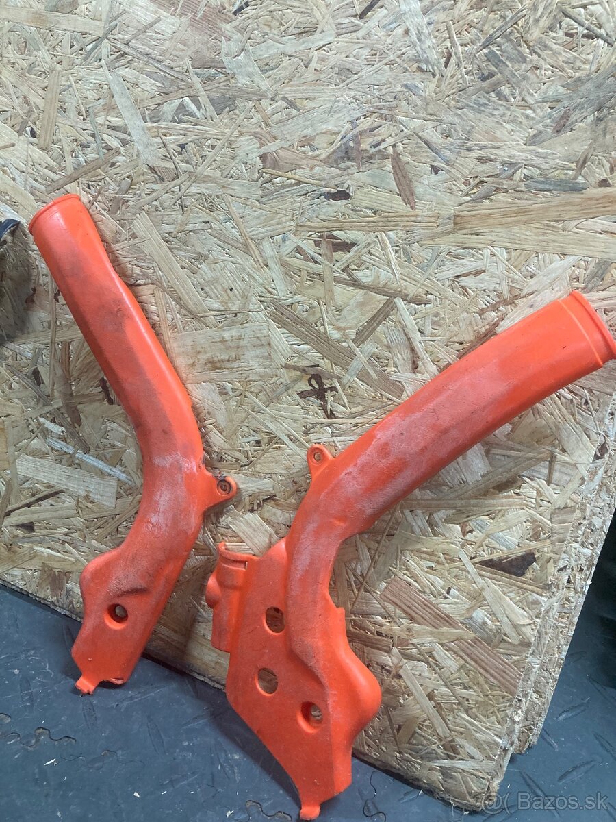 Kryty rámu Ktm - 2