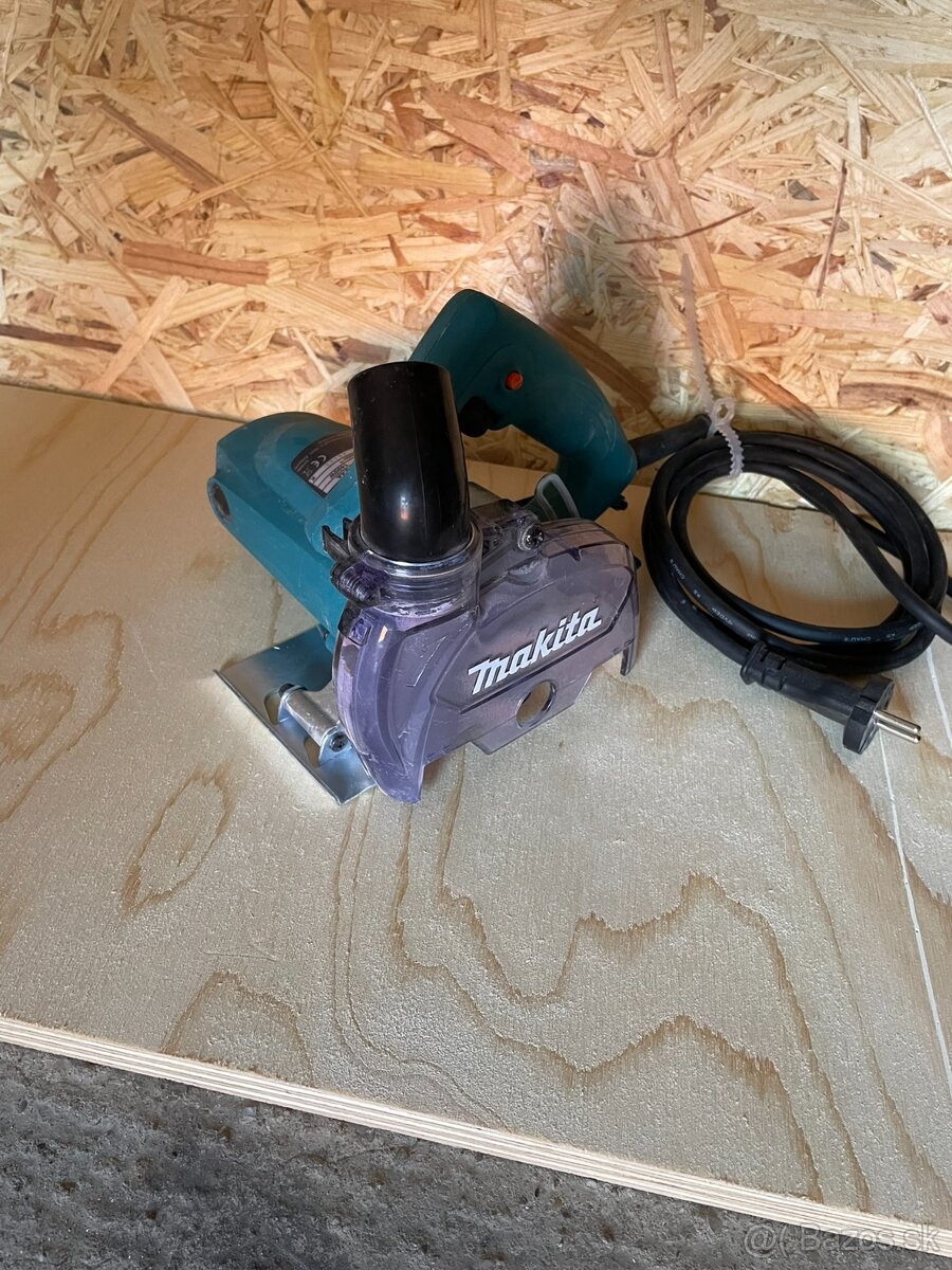Makita 4100KB - 2