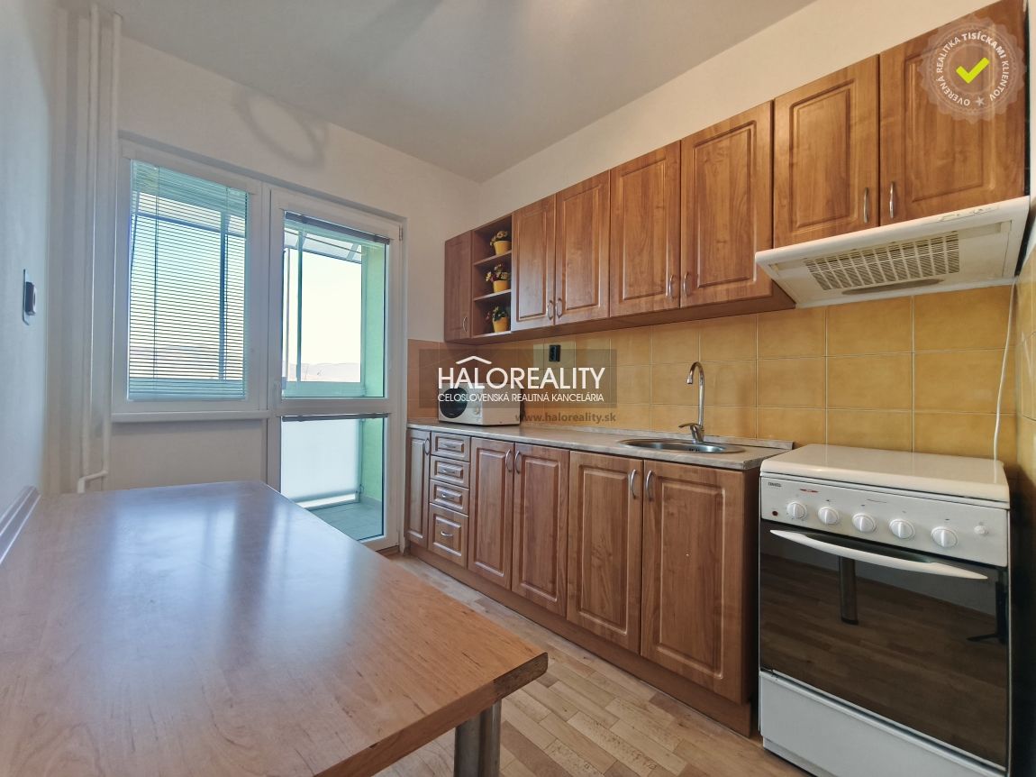 HALO reality - Predaj, trojizbový byt Žiar nad Hronom, Centr - 2