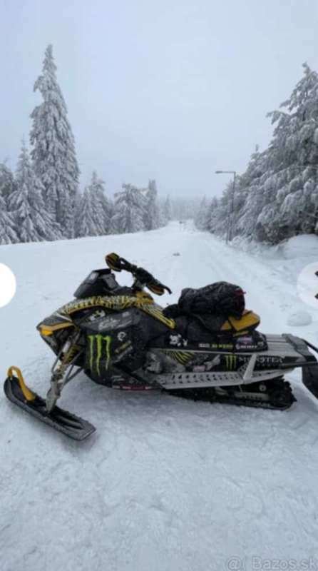 Ski-Doo RS 600 - 2