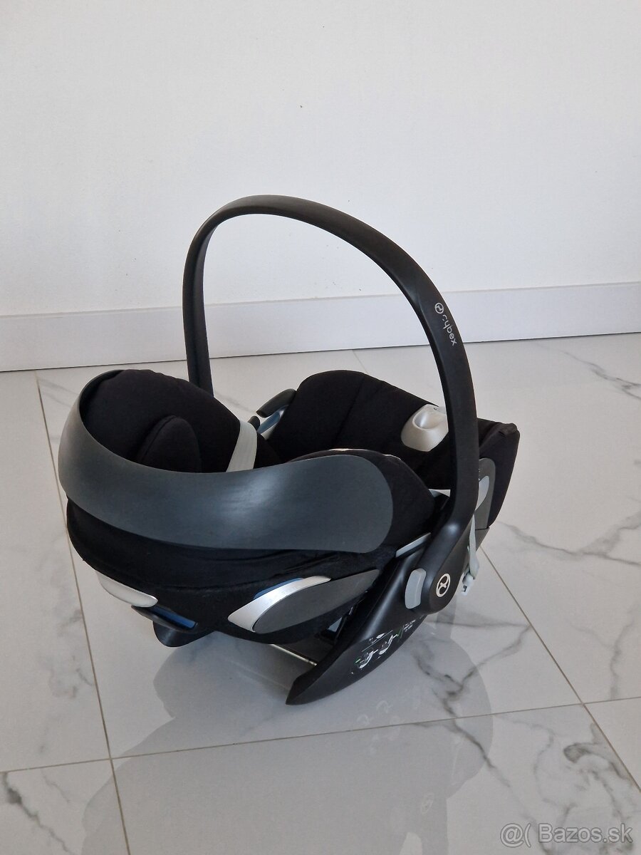 Cybex Cloud Z i-Size – plne funkčná autosedačka - vajíčko - 2