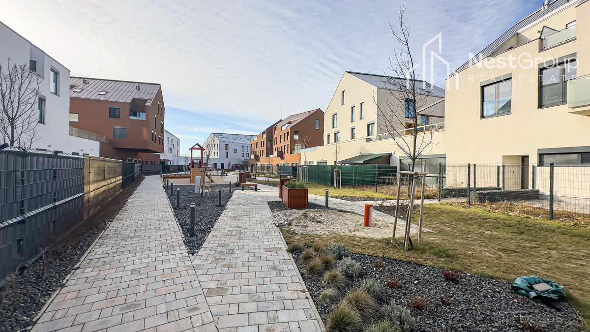 PREDAJ -1-izbový byt s balkónom v projekte Opál, Jarovce - 2