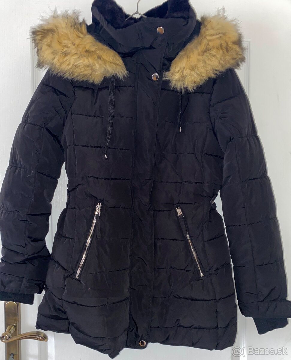 Zara damska zimna cierna bunda velkost S - 2