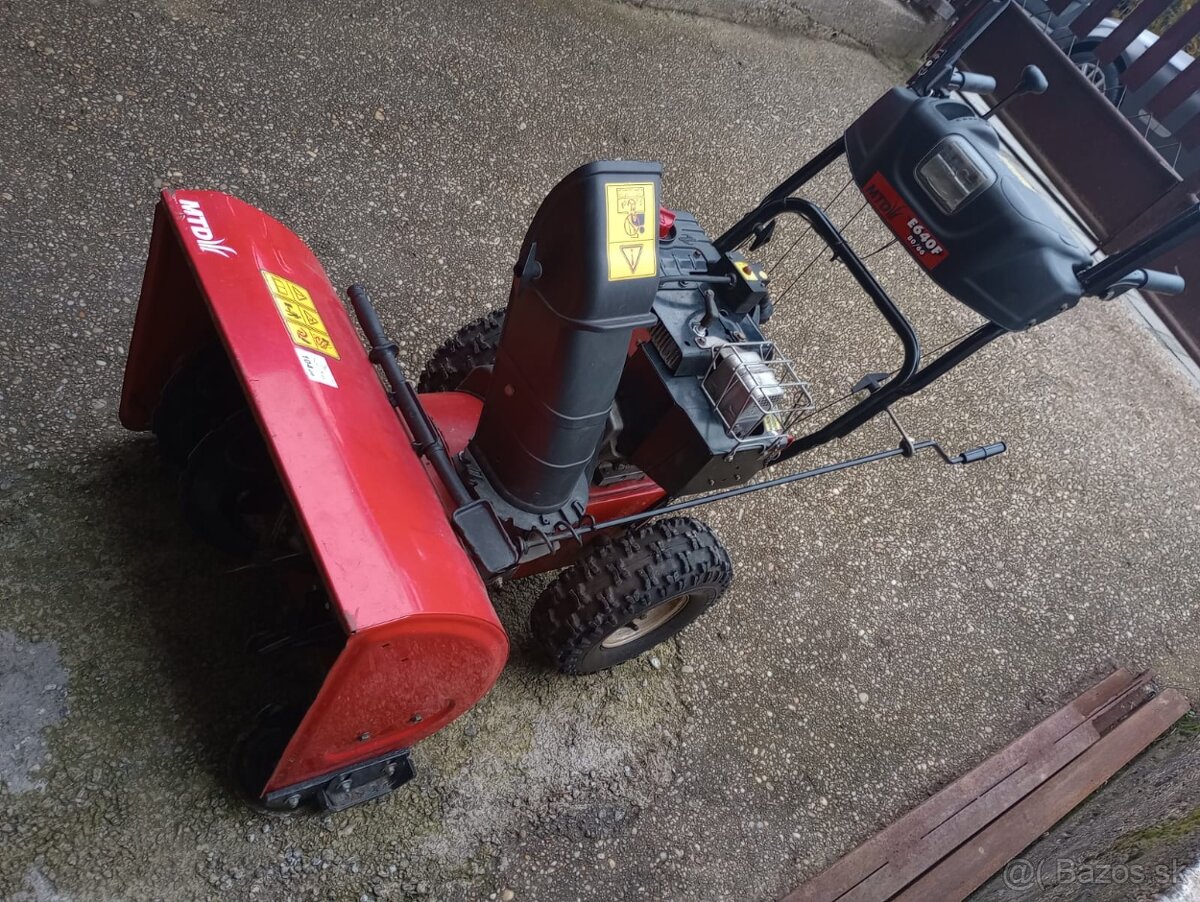 Snežná fréza MTD E640F dvojstupňová - 2