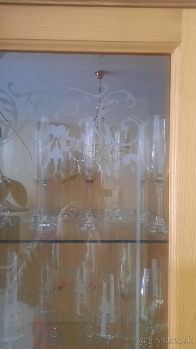 Rustikálna vitrina - 2