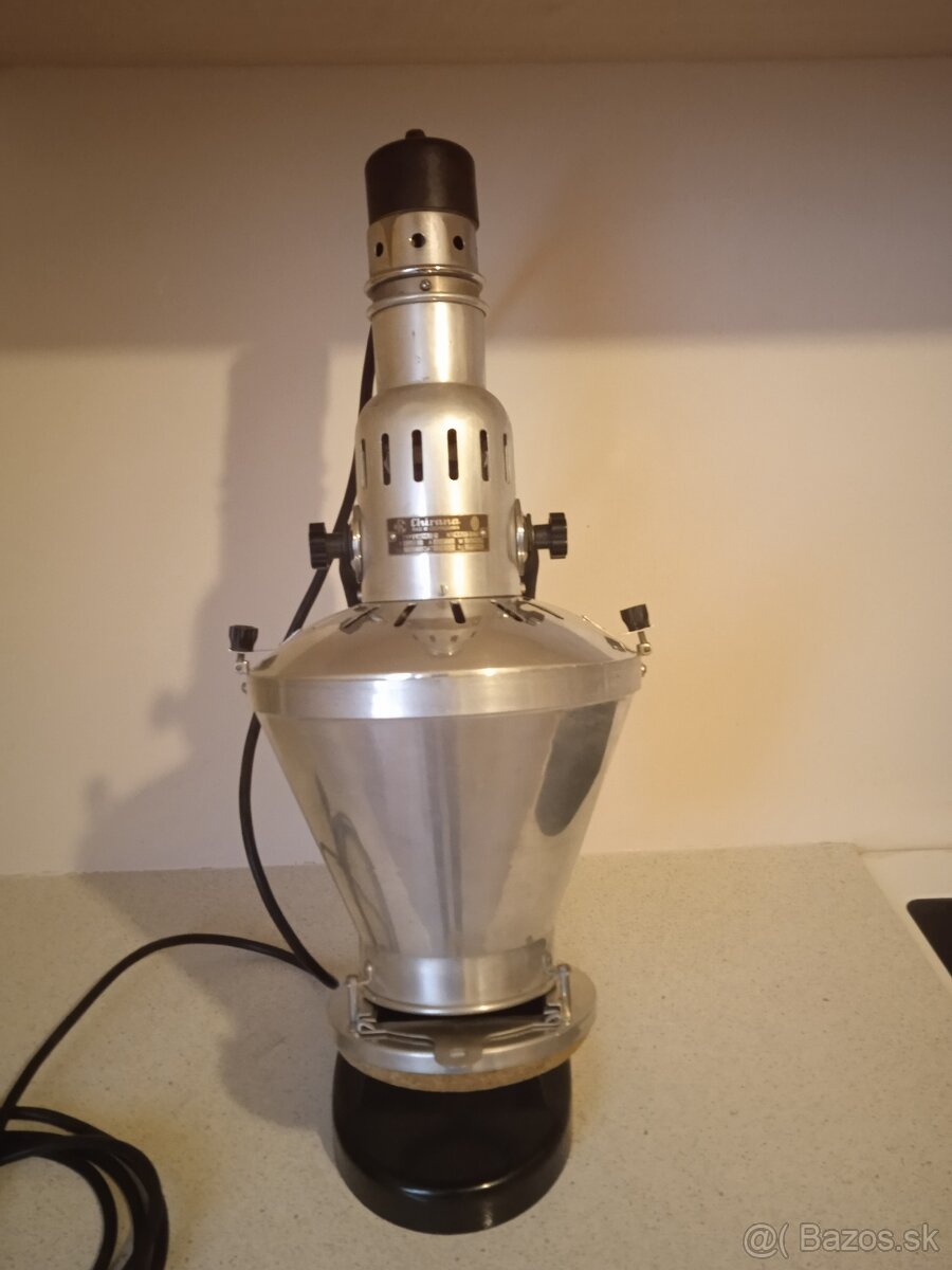 Retro lampa Chirana. - 2