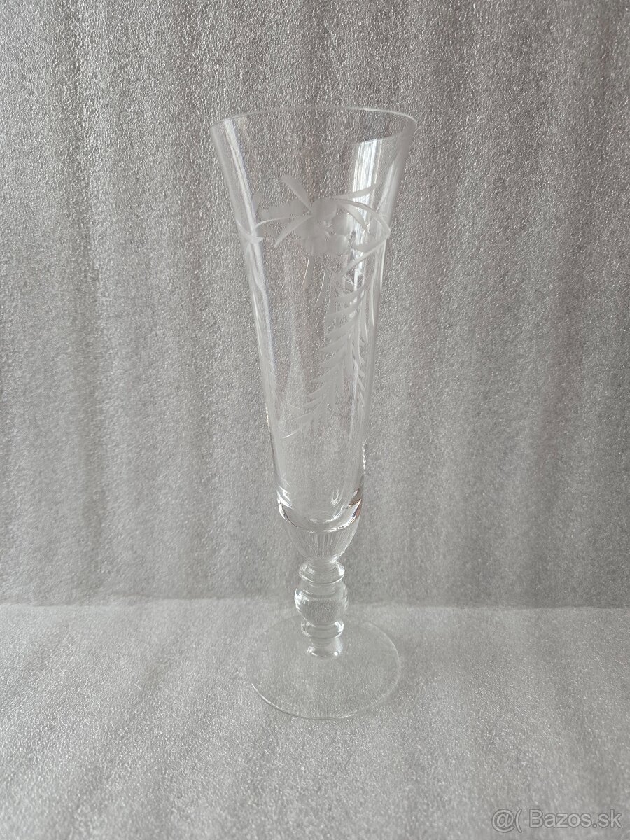 Poháre na šampanské. - 2