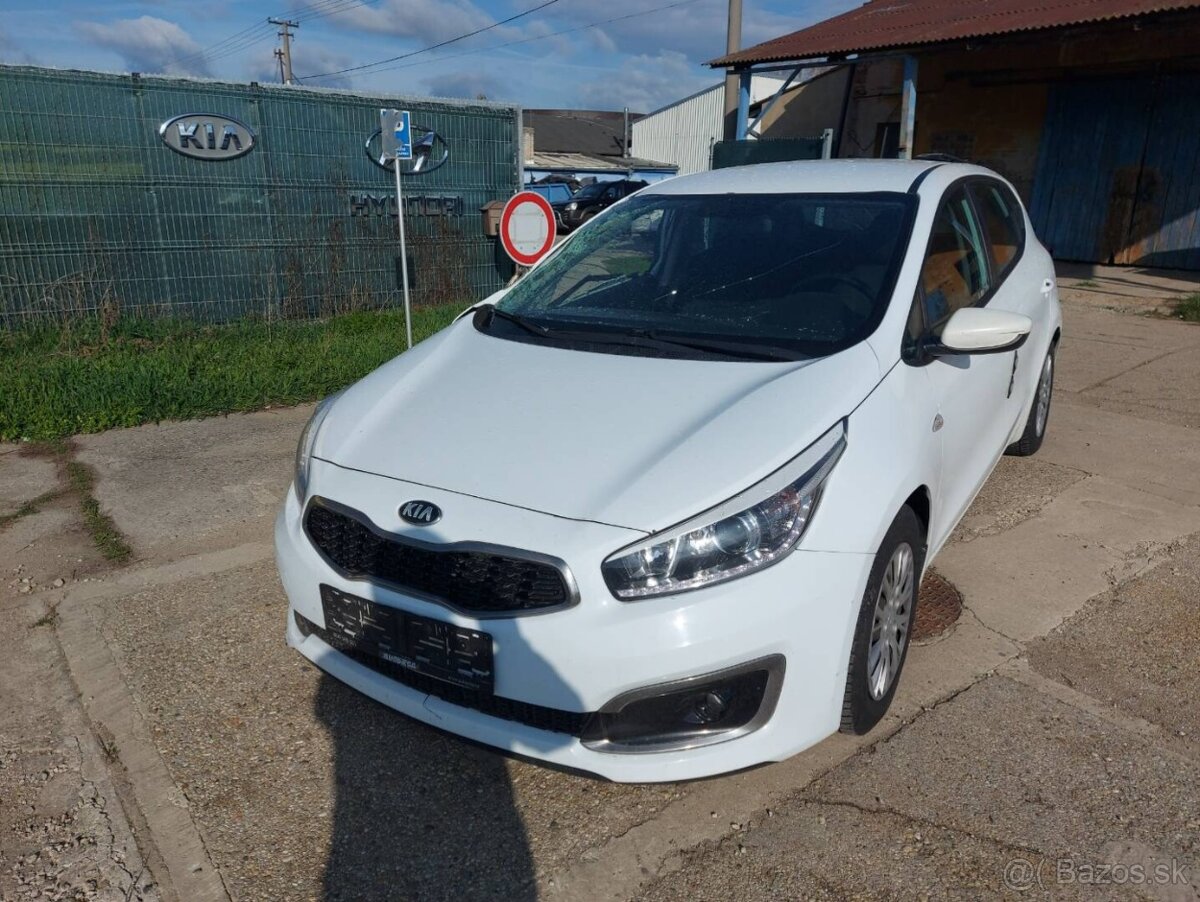 Kia Ceed Combi 2012 - 2017 náhradní díly - 2