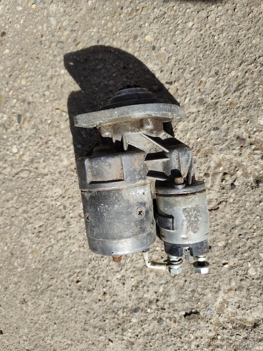 Skoda Felicia starter - 2