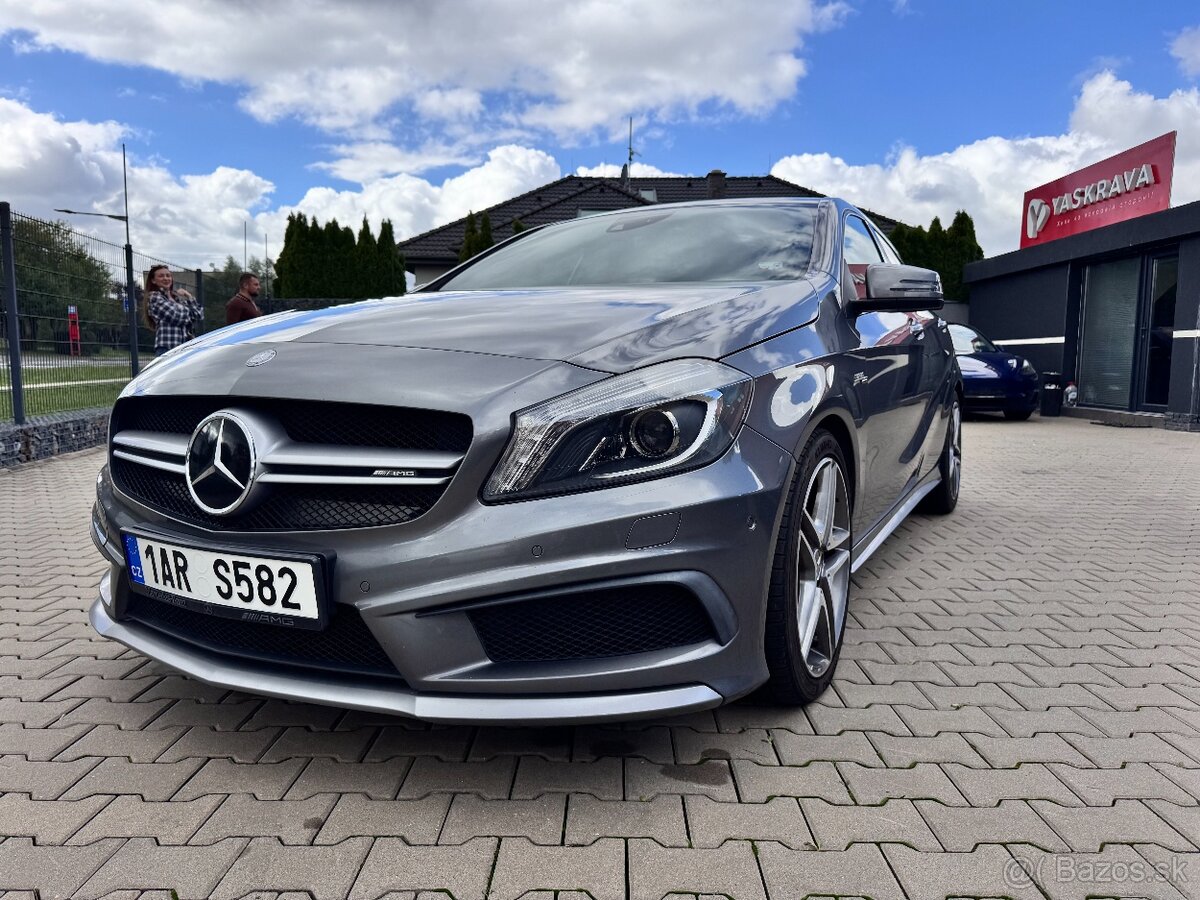 Mercedes-Benz A45 AMG - 2