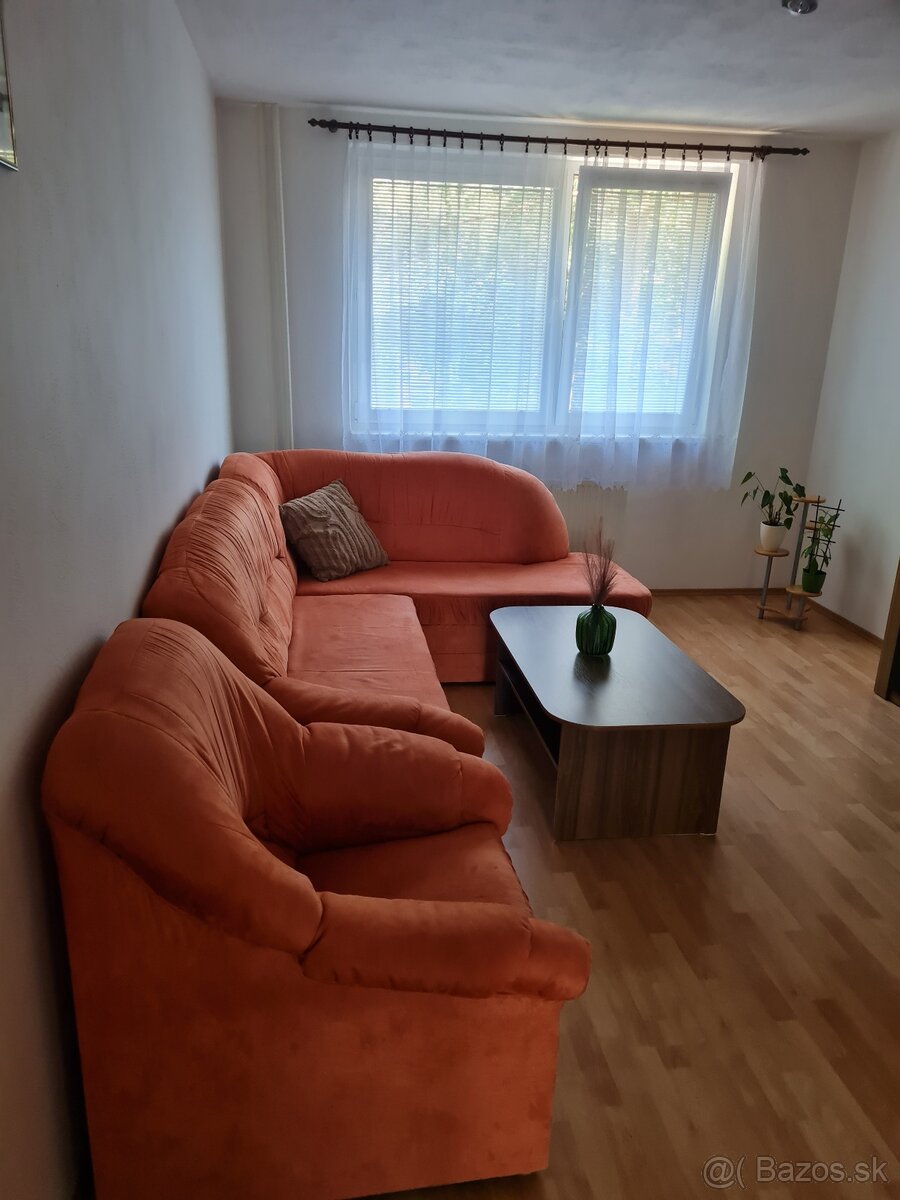 Prenájom 3 izb bytu - 2