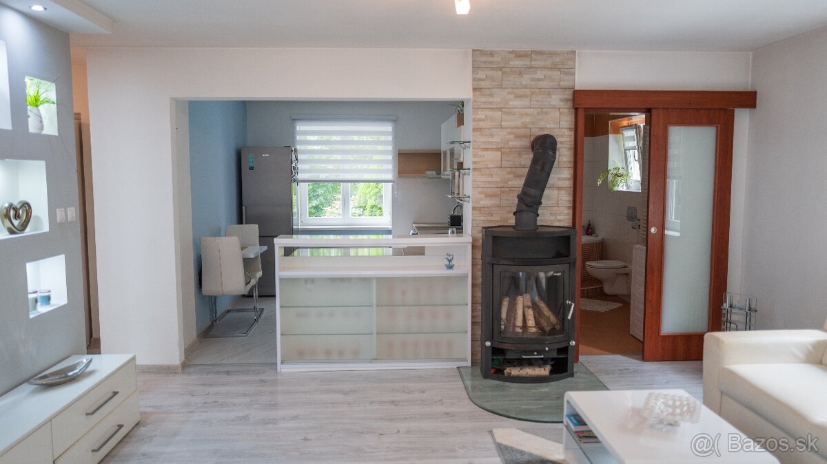 3-izbový byt v rodinnom dome so záhradou na predaj - 2