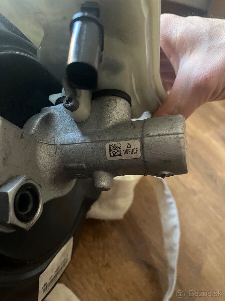 intercooler+ Brzdovy valec + brzdovy posilovac, A4 B, B5.5 - 2