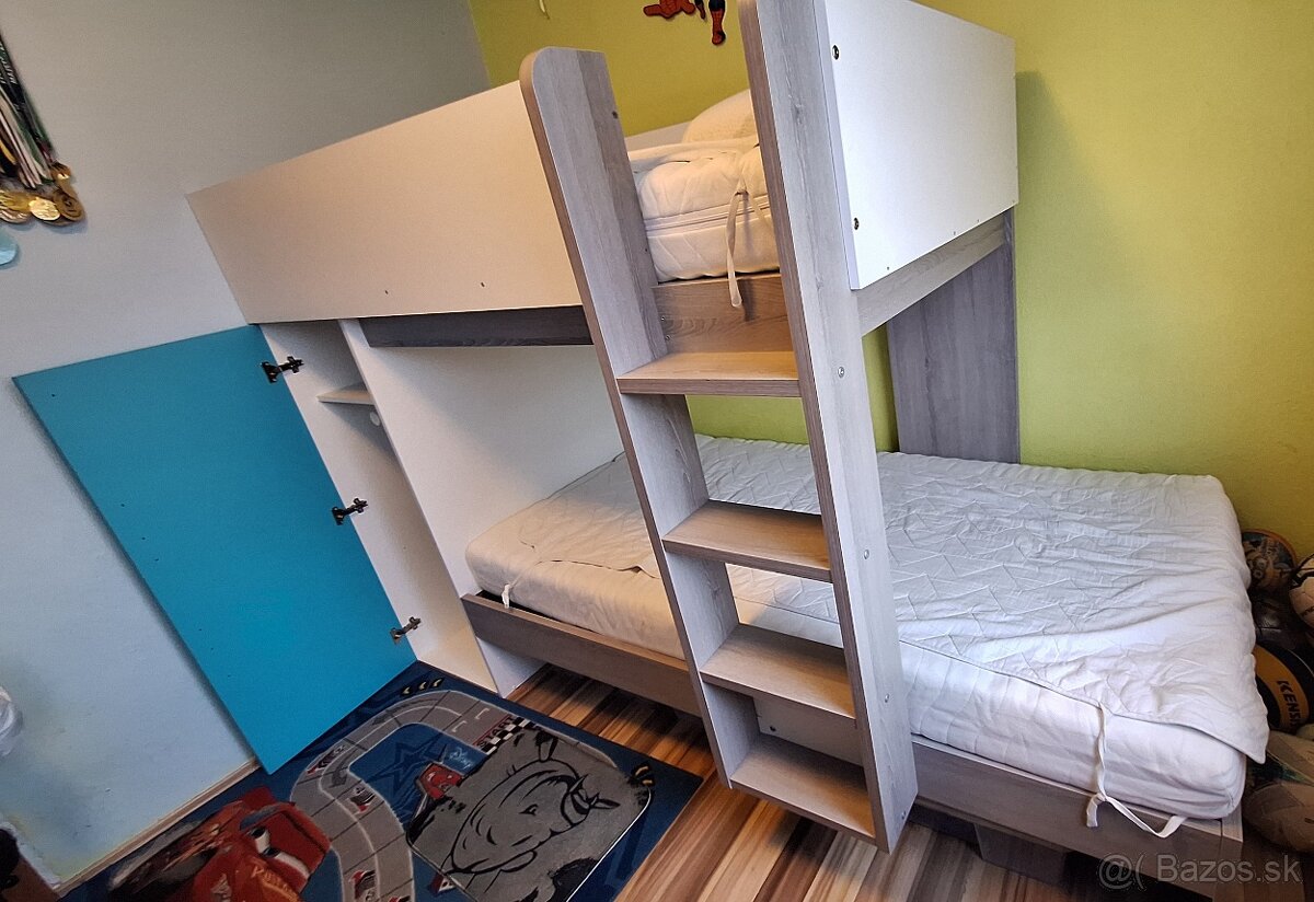 Poschodová posteľ so skriňou - 2