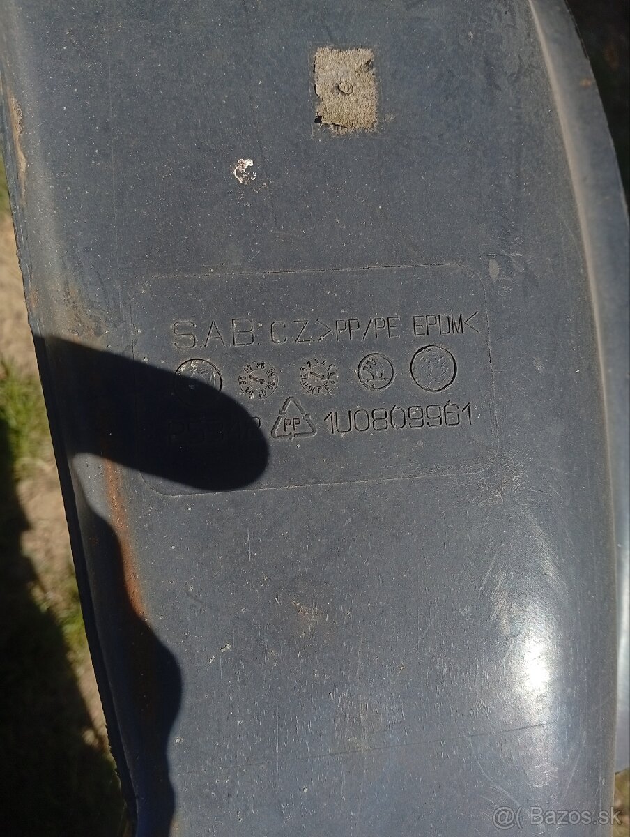 predný podbatnik Škoda Octavia 1 originál diel - 2