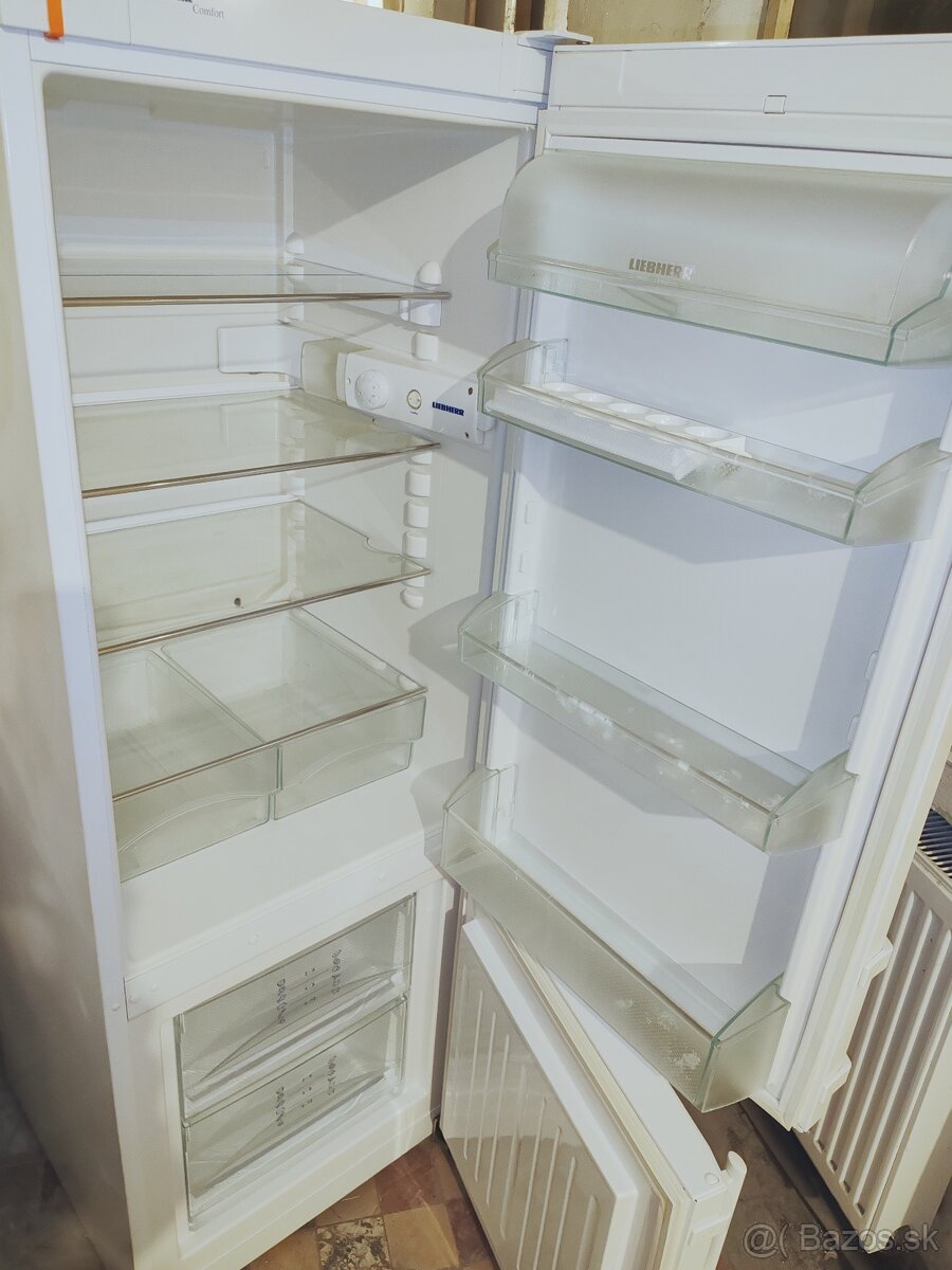 Predám chladničku Liebherr 160cm - 2