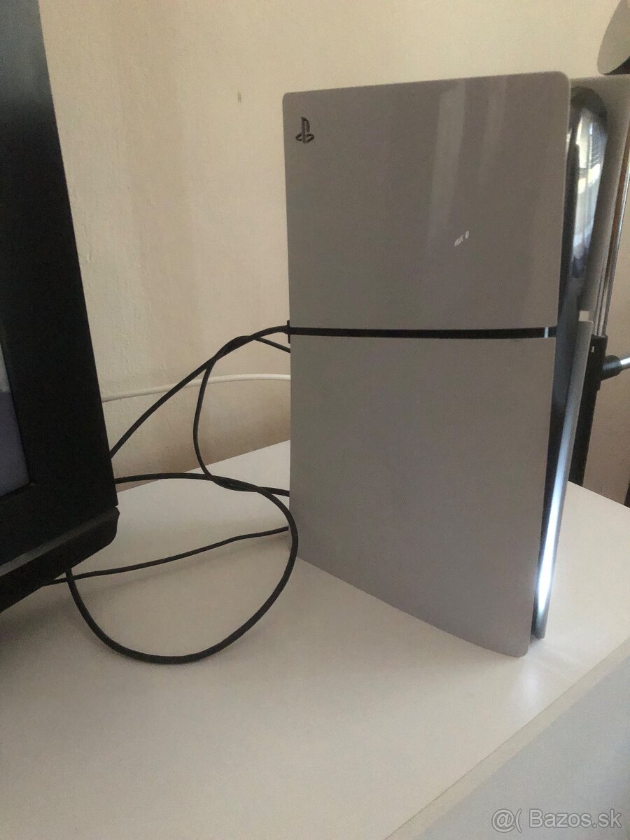 Playstation 5 mechanikou - 2