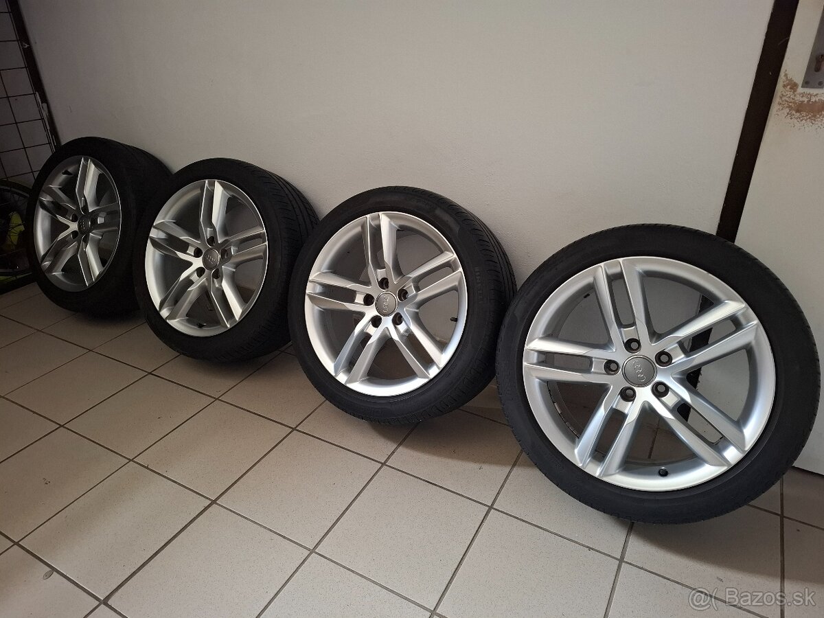 Audi elektrony R18 - 2