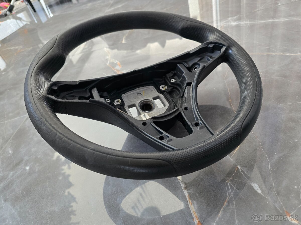 Mercedes Benz - Vito / V - Volant - 2
