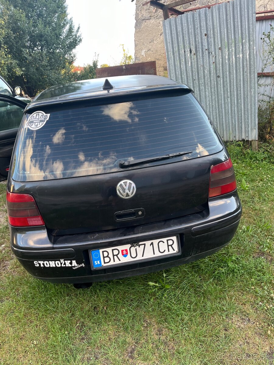 Predám Volkswagen golf 4 - 2