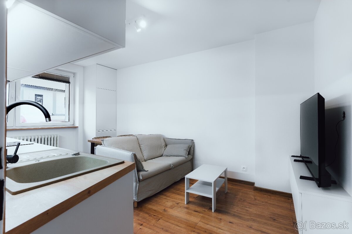 Menší 2-izbový byt po kompletnej rekonštrukcii - 2