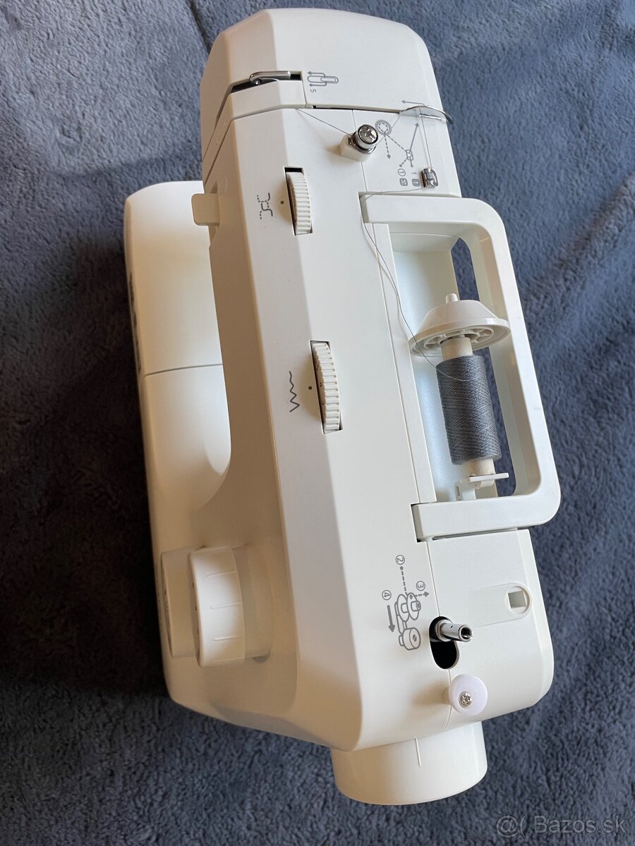 Šijací stroj - 2