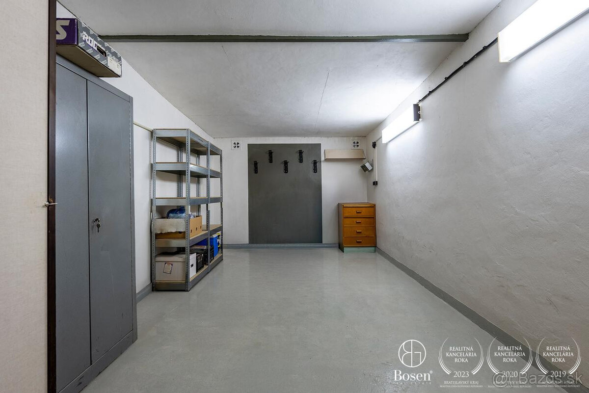 BOSEN | Garáž na prenájom na ul. Hviezdoslavovej v Poprade - 2