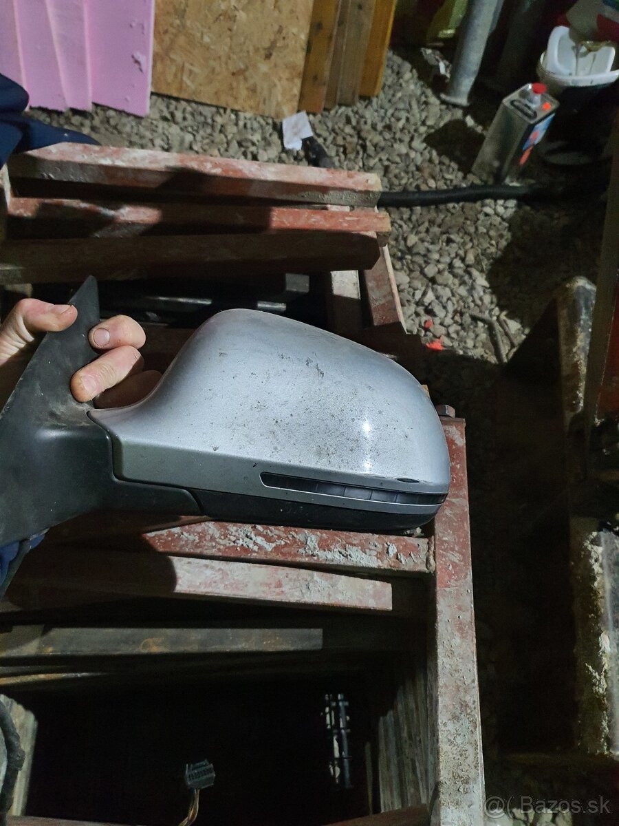 spätné zrkadlo - 2