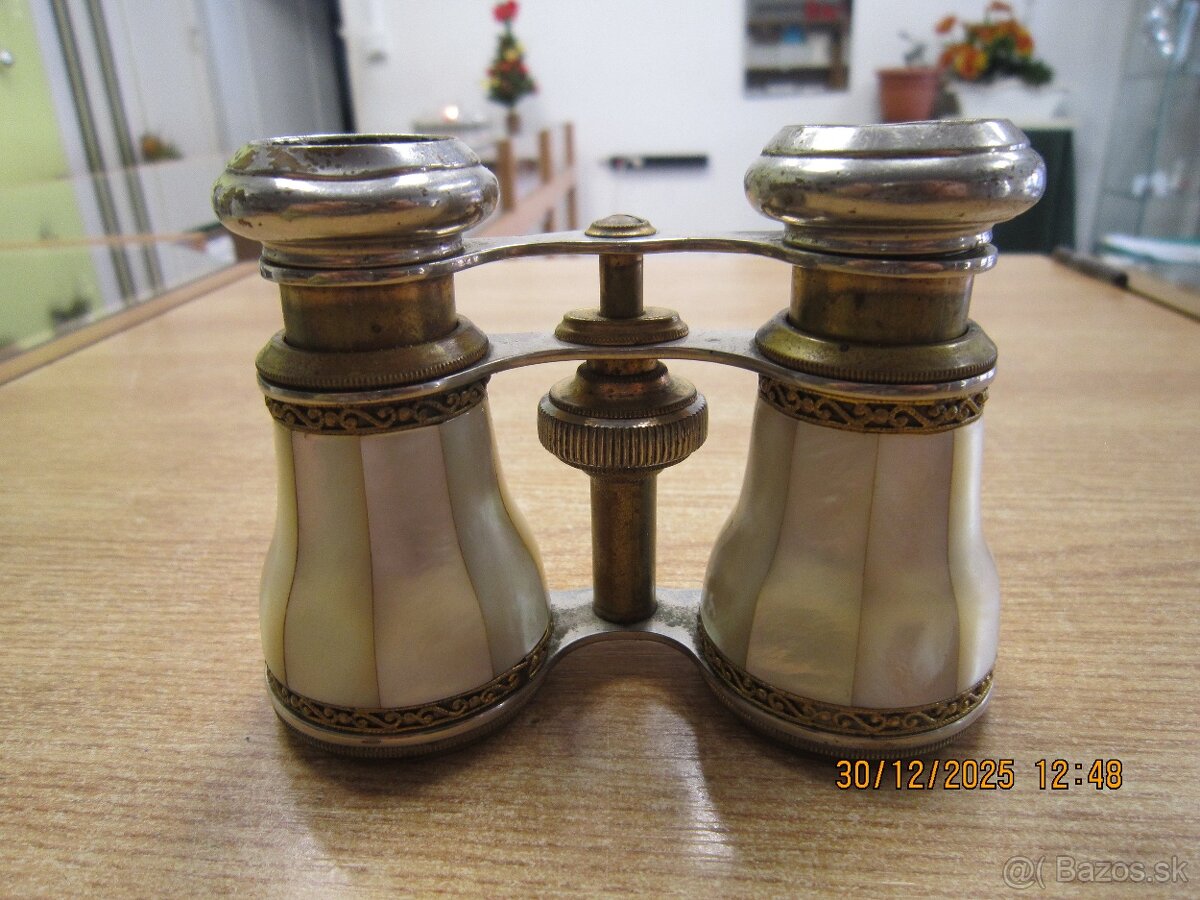 STAROŽITNÝ DIVADELNÝ ĎALEKOHĽAD S PERLEŤOU - 2