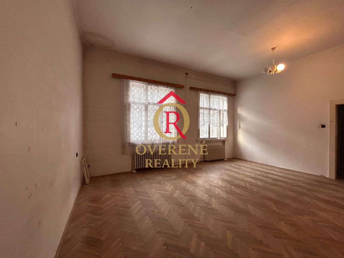 Veľkometrážny slnečný dvojizbový byt s romantickou dušou a v - 2